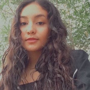 Meet your Posher, Alondra